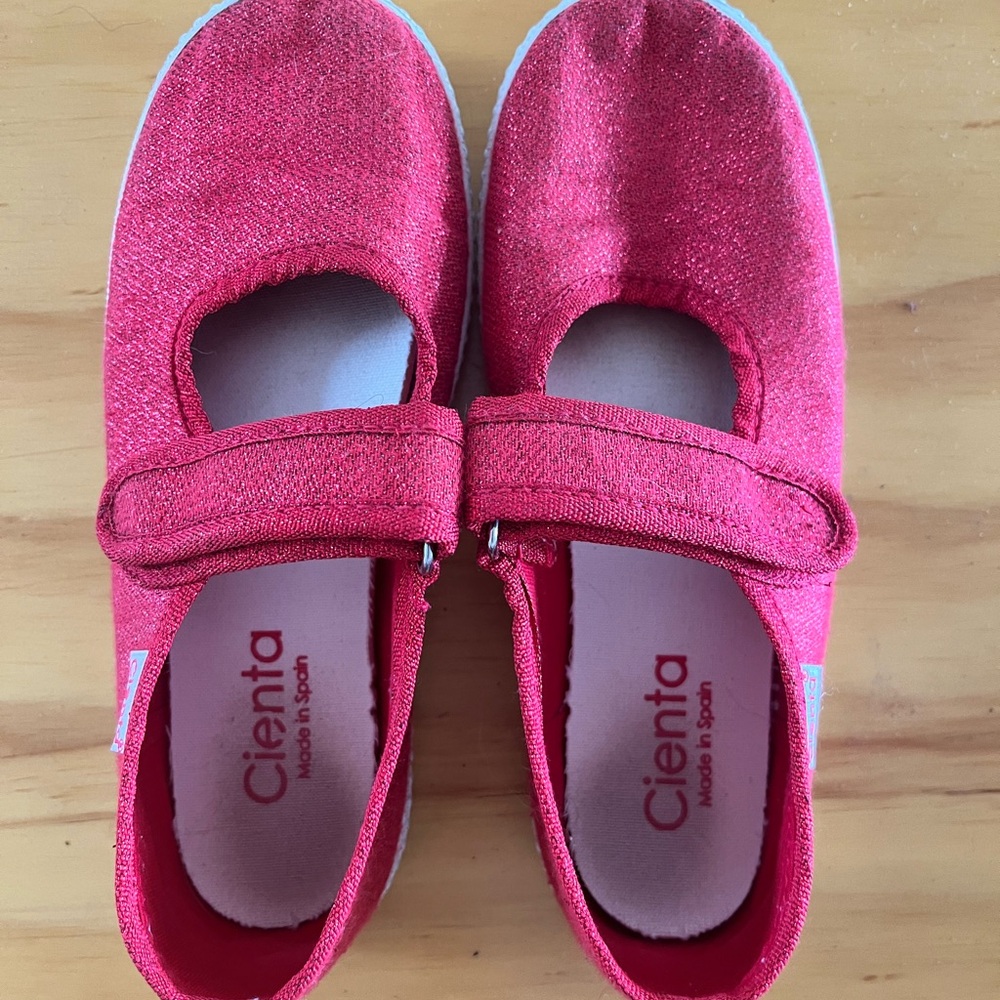 Cienta Kids Sparkling Red Shoes